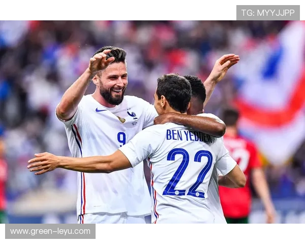 在高位逼抢下本泽马与吉鲁射门区域分散趋势