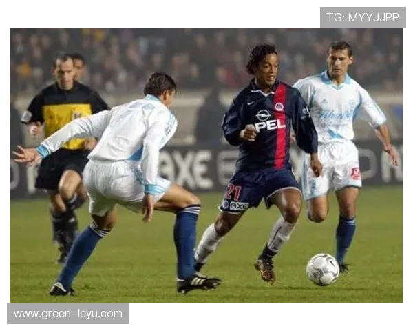 梅西与内马尔在控球偏向下分化出组织与终结结构