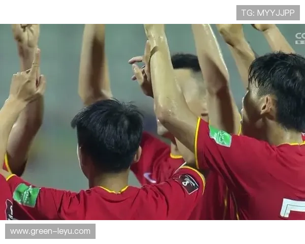 张琳芃家里车库堆成了豪车展厅，平时在球场上那个拼劲儿简直是换了个人？