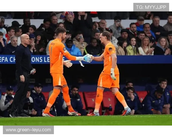 德佩职业轨迹：从里昂到巴萨再到马竞，状态回暖备受期待