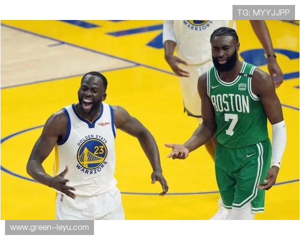 德雷蒙德·格林挡拆造错位效率提升 拉开防守空间助库里持续得分