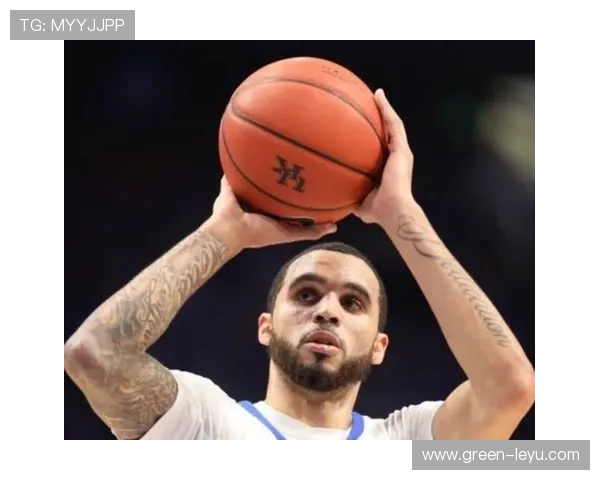 斯托贾科维奇利用无球跑动拉开空间提升三分命中率明显